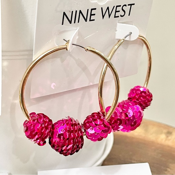 NWT Nine West colorful bright hoop, dangling statement earrings 70s 80s 90s - Picture 4 of 7